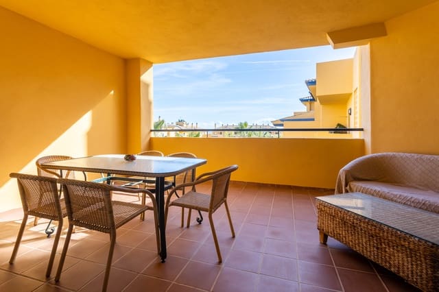 2 makuuhuone Huoneisto lomavuokrausta paikassa Nueva Alcántara, Marbella mukana uima-altaan 
autotalli - 1 000 € (Ref: 9606562)