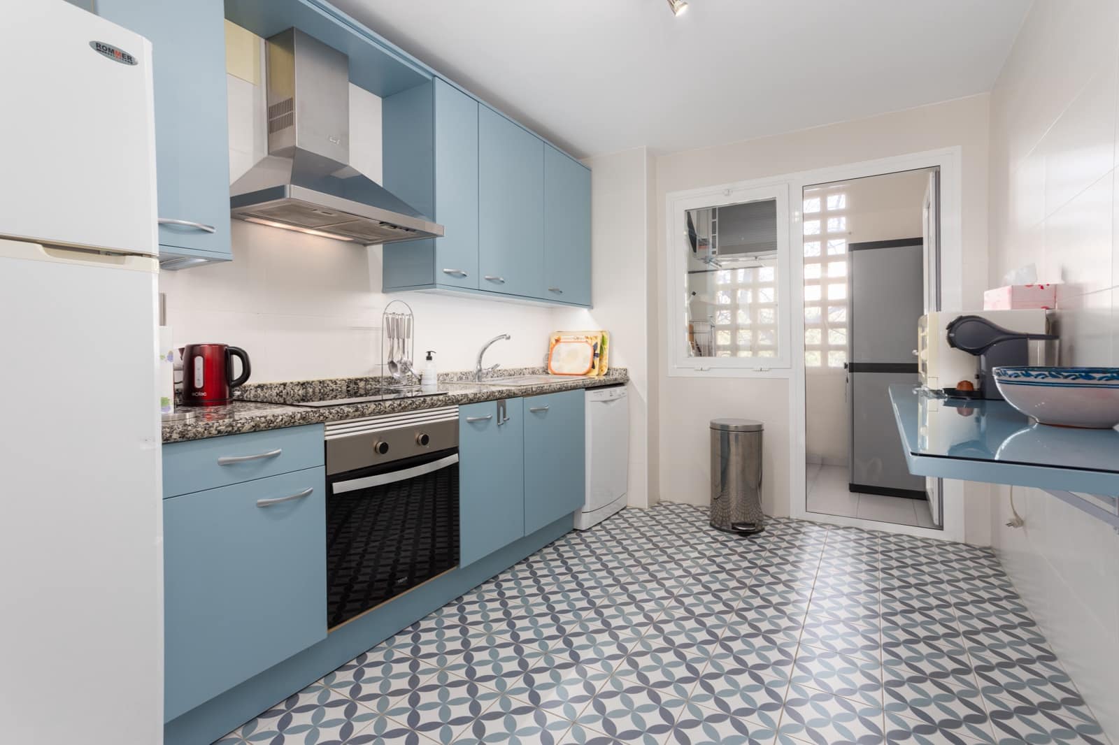 2 soverom Leilighet til salgs i Marbella med svømmebasseng - € 470 000 (Ref: 9612029)