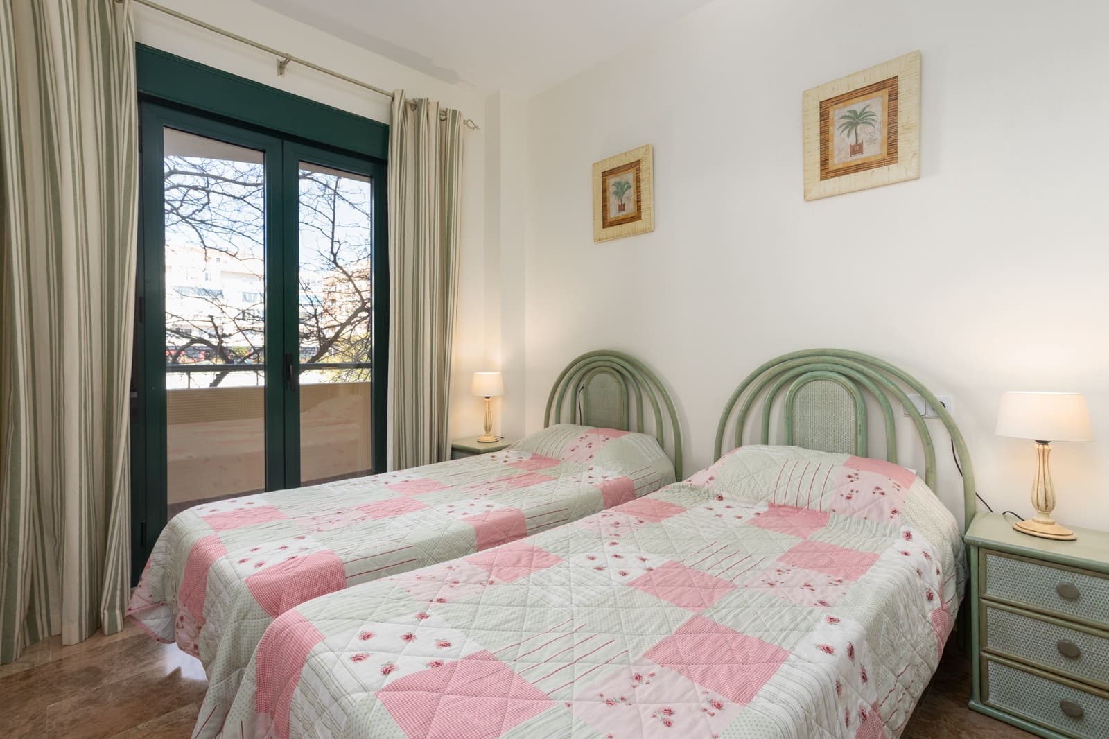 2 soverom Leilighet til salgs i Marbella med svømmebasseng - € 470 000 (Ref: 9612029)