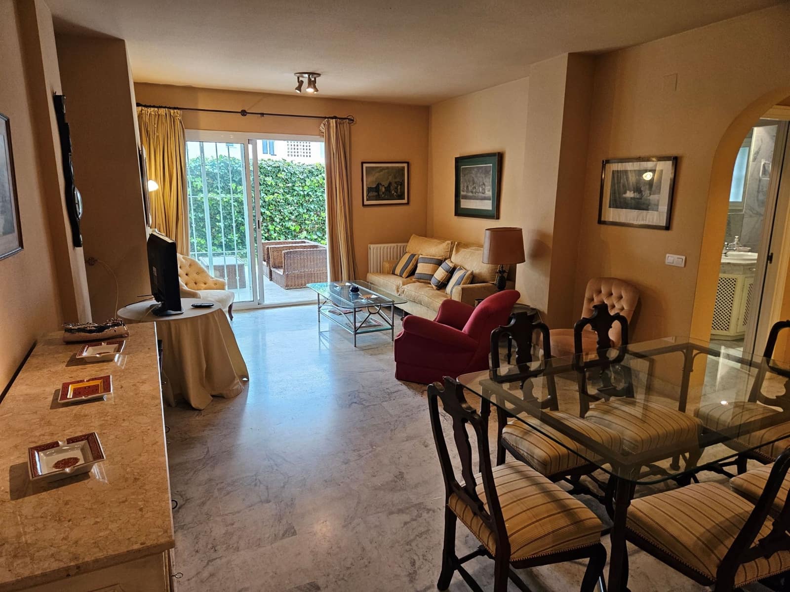 3 bedroom Apartment for sale in Marbella with pool garage - € 499,000 (Ref: 9733645)