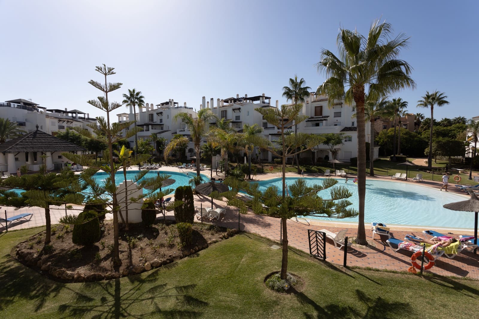 3 sovrum Lägenhet att hyra i Marbella med garage - 3 200 € (Ref: 9778807)