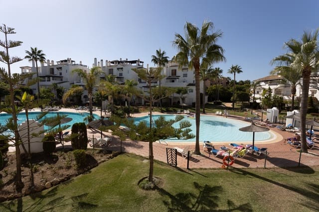 3 sovrum Lägenhet att hyra i Nueva Alcántara, Marbella med garage - 3 200 € (Ref: 9778807)