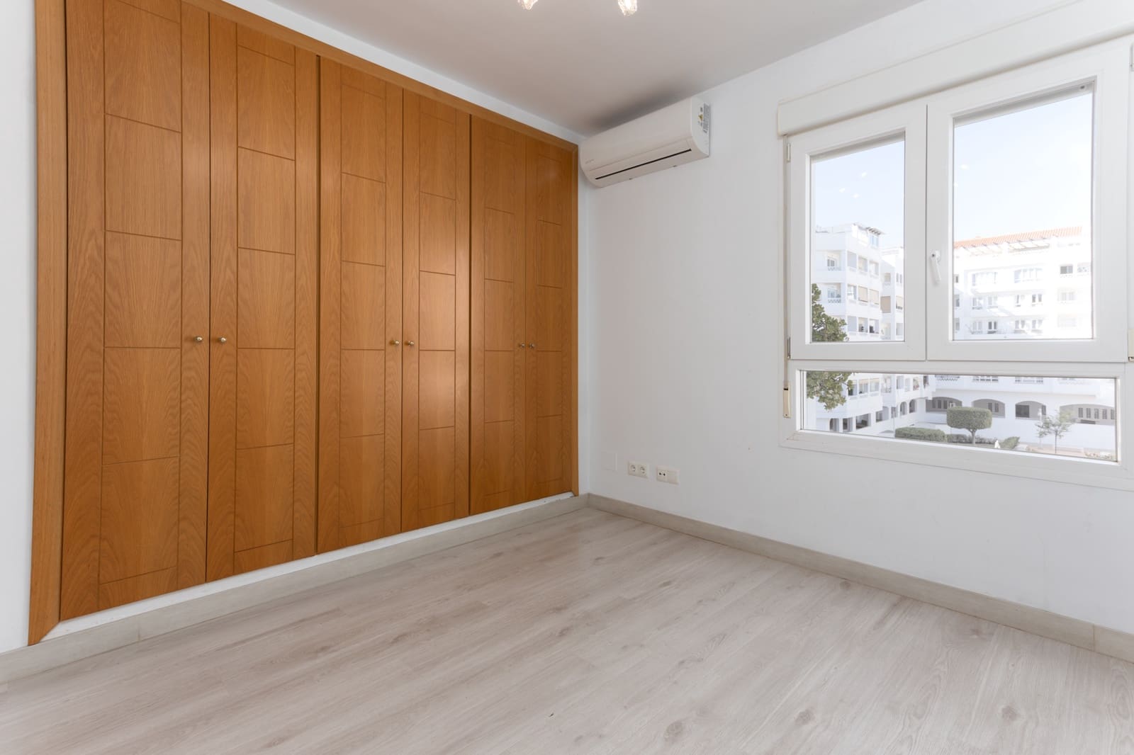 3 soverom Leilighet til salgs i Marbella med garasje - € 369 000 (Ref: 9788752)