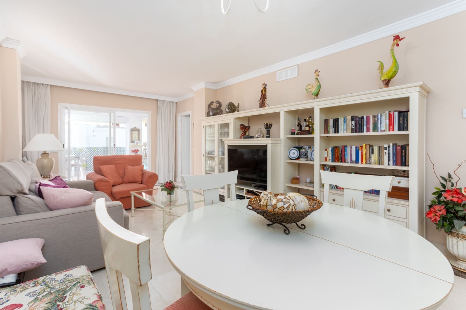 2 quarto Apartamento para venda em Marbella com piscina garagem - 700 000 € (Ref: 9805360)