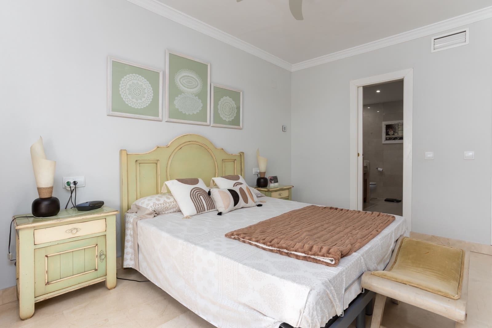 2 quarto Apartamento para venda em Marbella com piscina garagem - 700 000 € (Ref: 9805360)