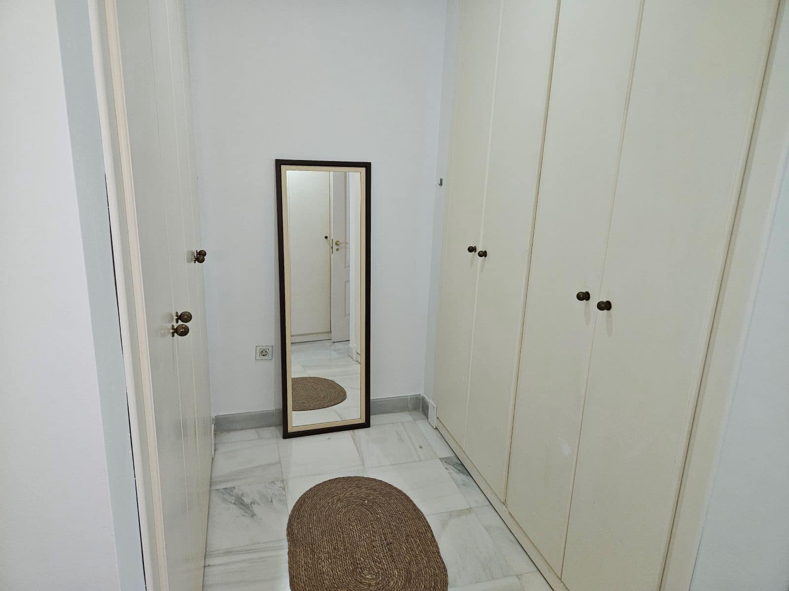 2 sypialnia Apartament do wynajęcia w Estepona z basenem garażem - 1 800 € (Ref: 9874032)