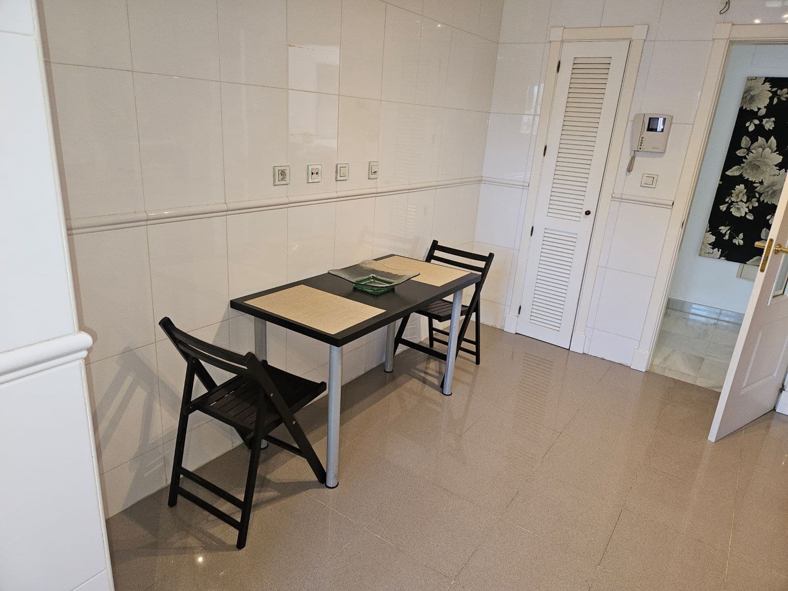 2 sypialnia Apartament do wynajęcia w Estepona z basenem garażem - 1 800 € (Ref: 9874032)