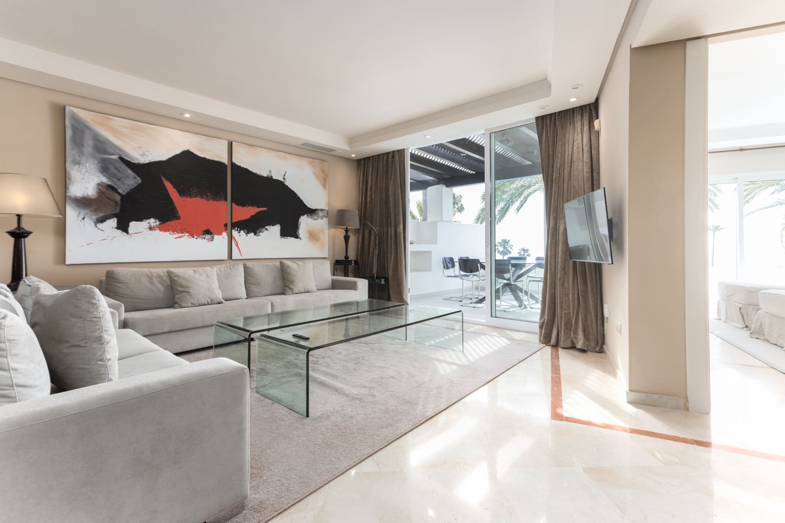 4 slaapkamer Appartement te huur in Estepona met zwembad garage - € 5.500 (Ref: 9921129)