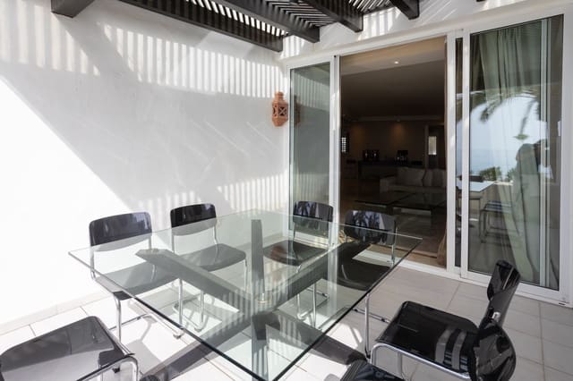 4 slaapkamer Appartement te huur in Villacana - Costalita - Saladillo, Estepona met zwembad garage - € 5.500 (Ref: 9921129)