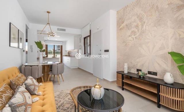 2 slaapkamer Appartement te koop in Los Balcones met zwembad - € 275.000 (Ref: 5639701)