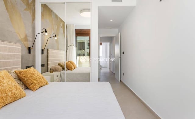 2 slaapkamer Appartement te koop in Los Balcones met zwembad - € 275.000 (Ref: 5639701)