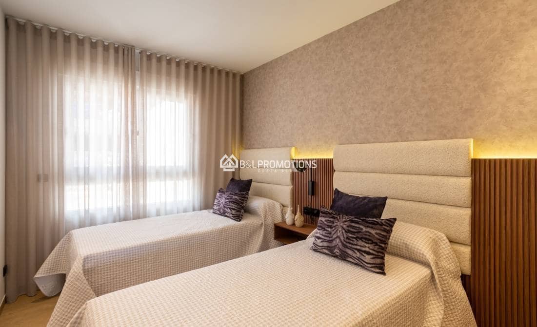 2 bedroom Apartment for sale in Algorfa with pool garage - € 283,000 (Ref: 6592621)