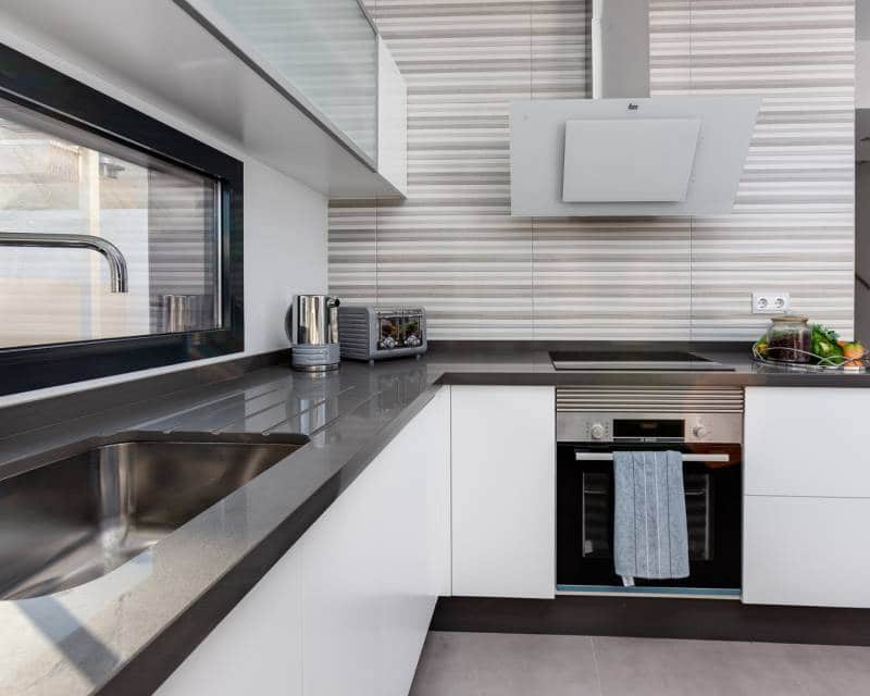 3 bedroom Villa for sale in Pilar de la Horadada with pool - € 395,000 (Ref: 6592630)