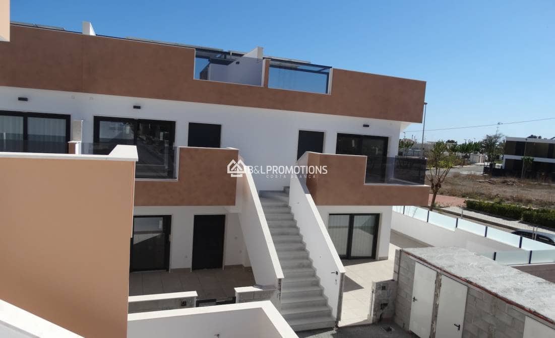 3 bedroom Apartment for sale in Pilar de la Horadada with pool garage - € 225,000 (Ref: 8681115)