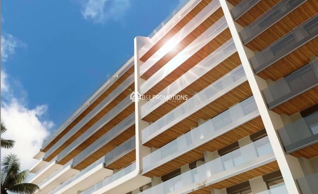 2 chambre Appartement à vendre à Punta Prima, Torrevieja avec piscine garage - 289 000 € (Ref: 8681149)