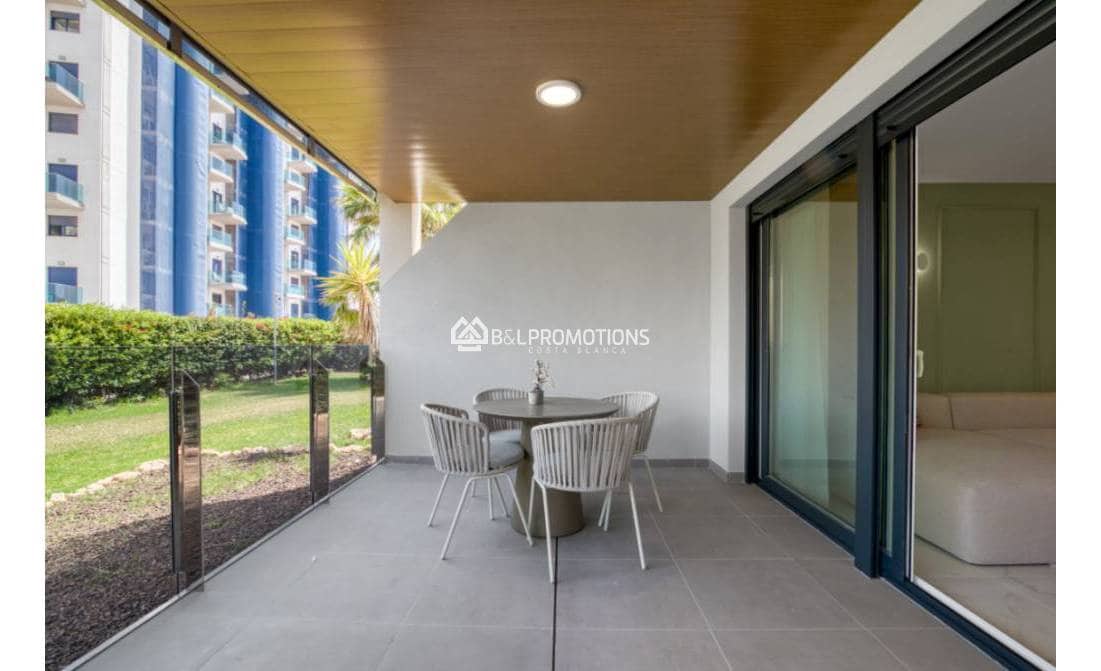 2 chambre Appartement à vendre à Punta Prima avec piscine garage - 289 000 € (Ref: 8681149)