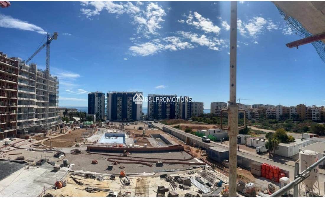 2 chambre Appartement à vendre à Punta Prima avec piscine garage - 289 000 € (Ref: 8681149)