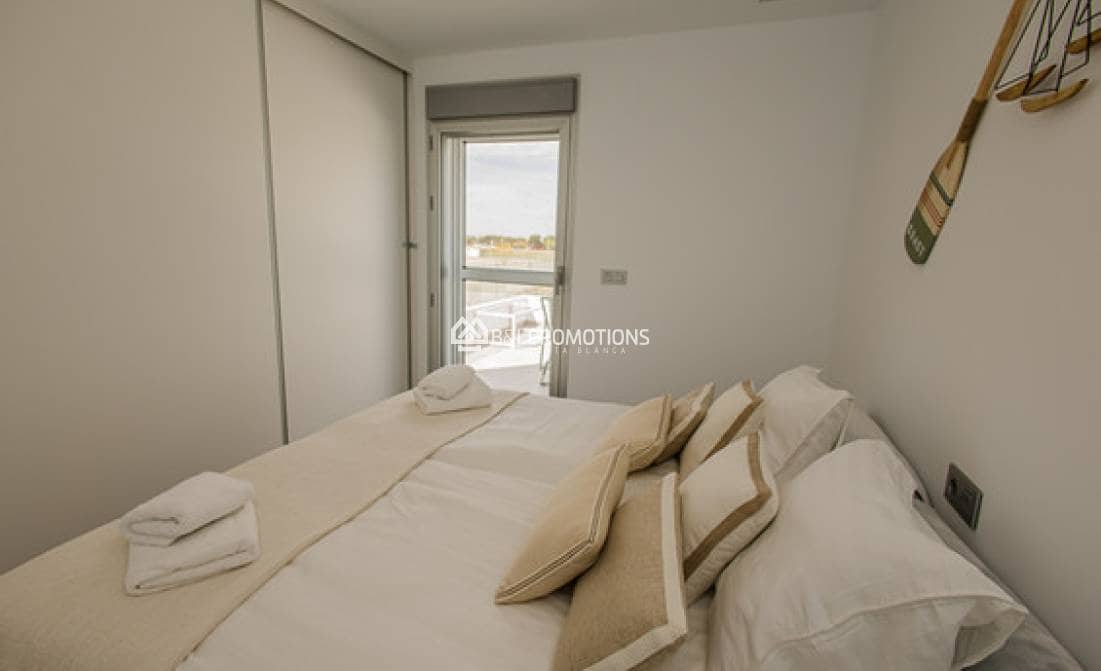 3 slaapkamer Villa te koop in Daya Nueva met zwembad garage - € 350.000 (Ref: 8681150)