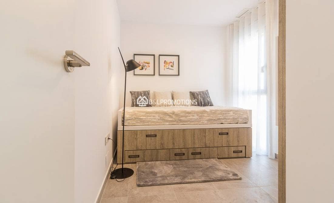 3 bedroom Apartment for sale in Los Balcones with pool garage - € 280,000 (Ref: 8681172)