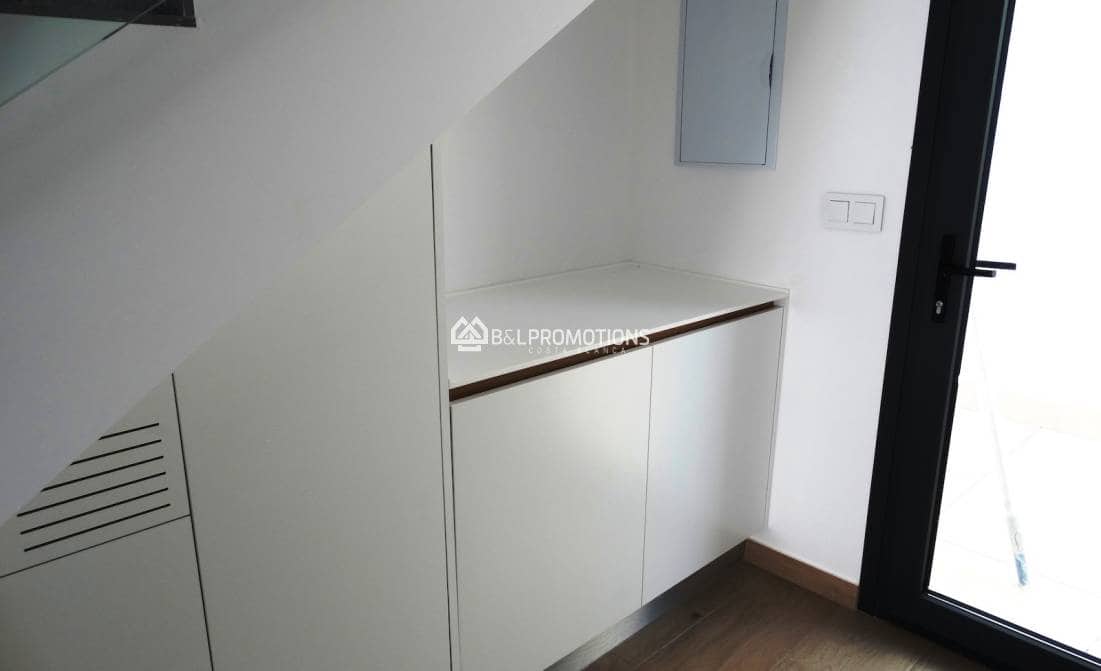 3 makuuhuone Huvila myytävänä paikassa Santiago de la Ribera mukana uima-altaan 
autotalli - 425 000 € (Ref: 8882055)