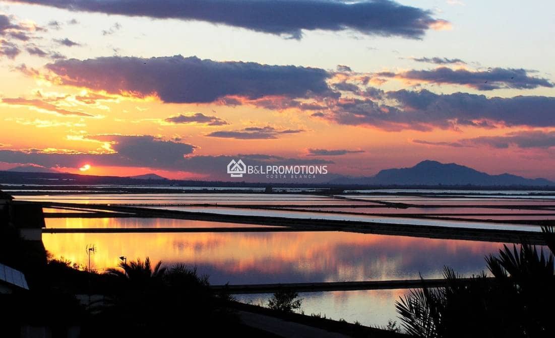 3 bedroom Villa for sale in Hondon de las Nieves with pool garage - € 357,250 (Ref: 8924569)