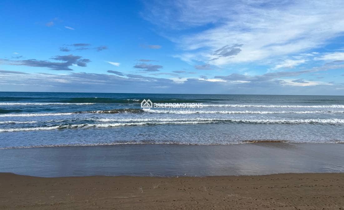 3 bedroom Villa for sale in San Fulgencio with pool garage - € 529,000 (Ref: 8970927)