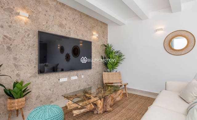 3 makuuhuone Huvila myytävänä paikassa Las Lomas de Rame - Bahía Bella, Los Alcázares mukana uima-altaan 
autotalli - 499 900 € (Ref: 8977635)