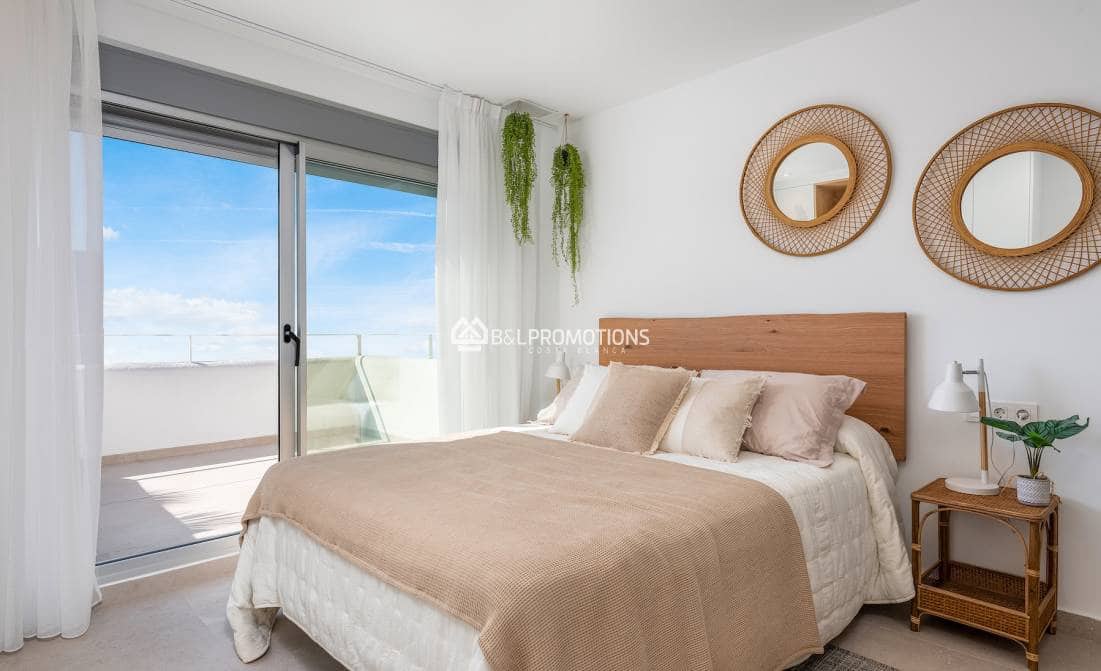 3 bedroom Villa for sale in Los Alcazares with pool garage - € 399,900 (Ref: 8977636)