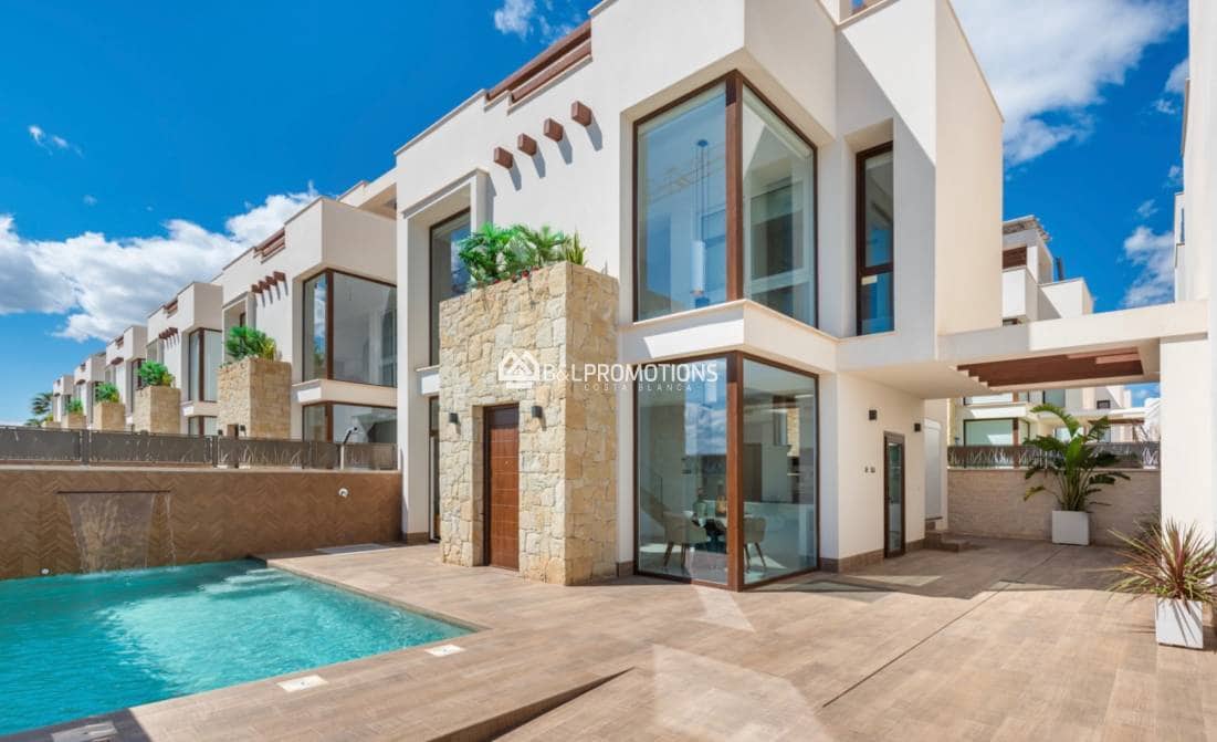 3 bedroom Villa for sale in Los Montesinos with pool garage - € 465,000 (Ref: 8982907)