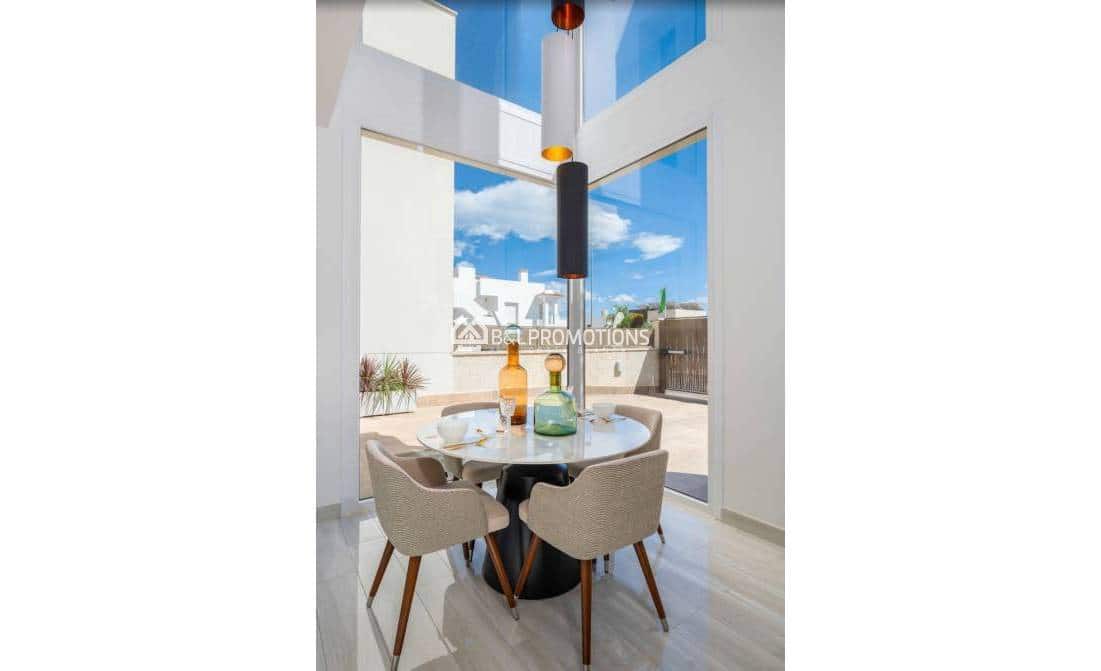 3 bedroom Villa for sale in Los Montesinos with pool garage - € 465,000 (Ref: 8982907)