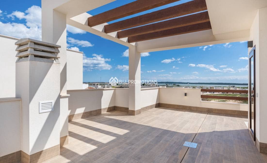 3 bedroom Villa for sale in Los Montesinos with pool garage - € 465,000 (Ref: 8982907)