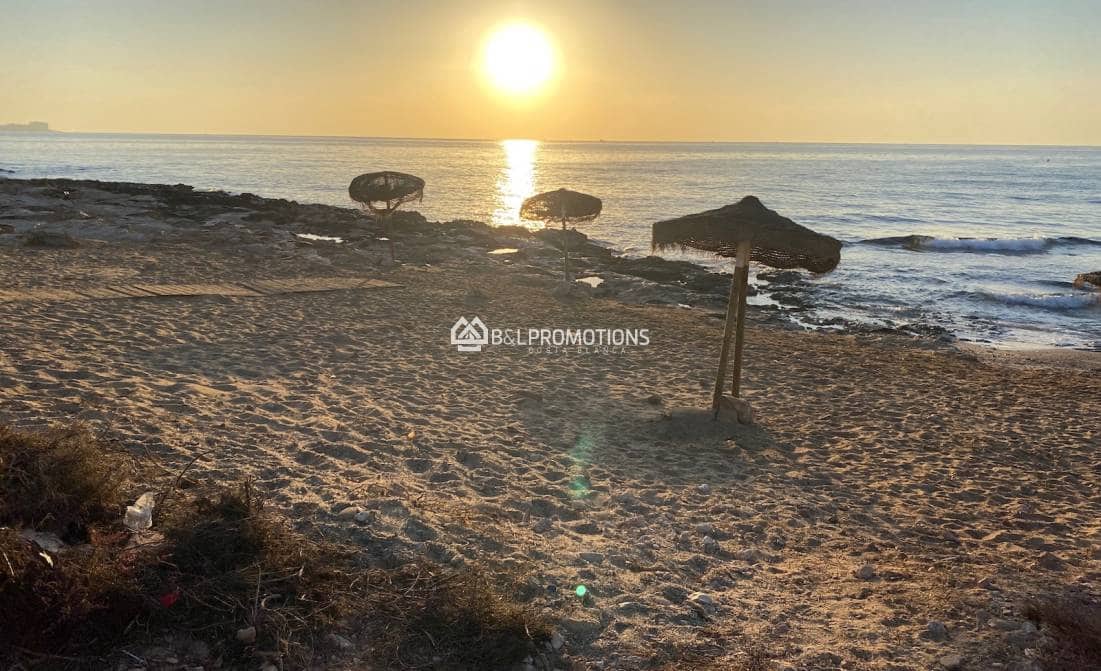 Apartamento de 2 habitaciones en Pilar de la Horadada en venta con piscina garaje - 269.000 € (Ref: 9057008)