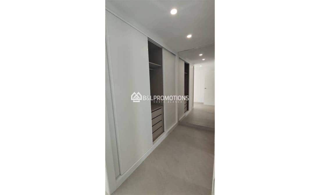 3 bedroom Villa for sale in Benijofar with pool garage - € 449,000 (Ref: 9064705)