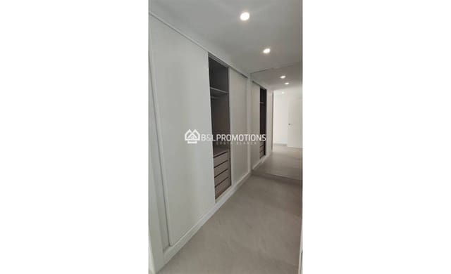 3 bedroom Villa for sale in Benijófar with pool garage - € 449,000 (Ref: 9064705)