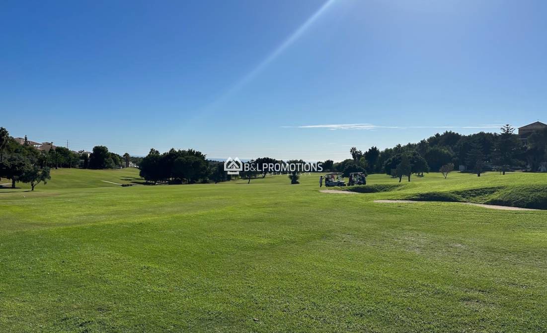 3 bedroom Villa for sale in Pinar de Campoverde with pool garage - € 460,000 (Ref: 9297195)