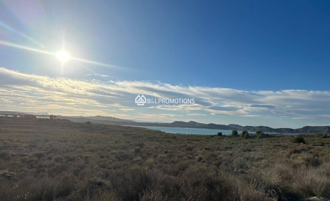 Chalet de 3 habitaciones en Daya Nueva en venta con piscina garaje - 299.000 € (Ref: 9465951)