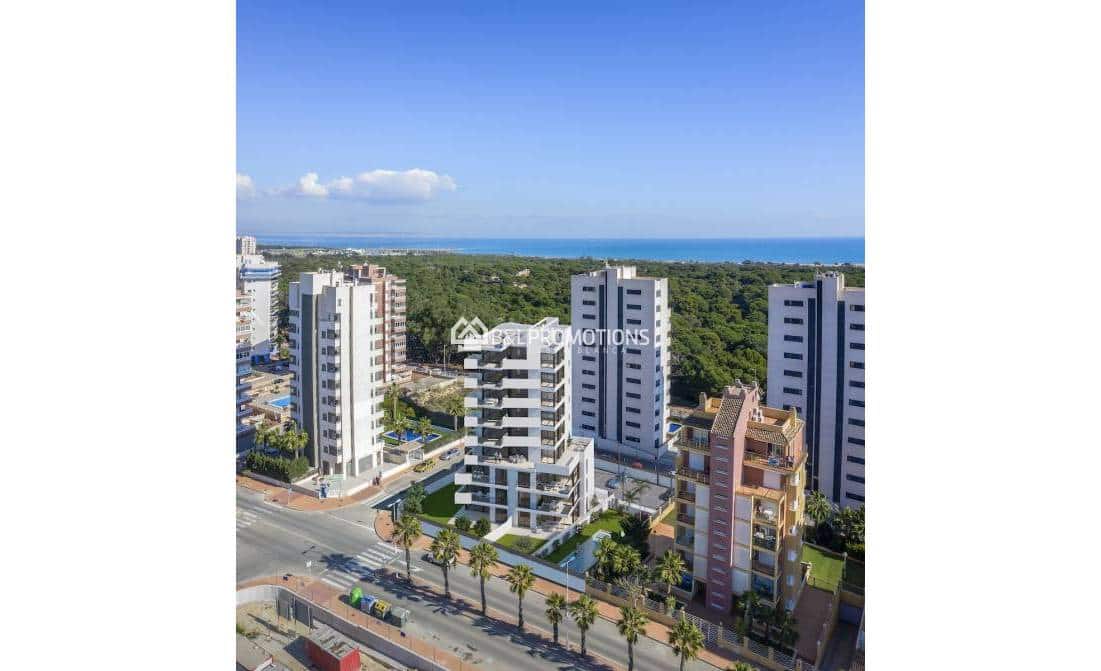 3 slaapkamer Appartement te koop in Guardamar del Segura met zwembad garage - € 386.000 (Ref: 9838679)