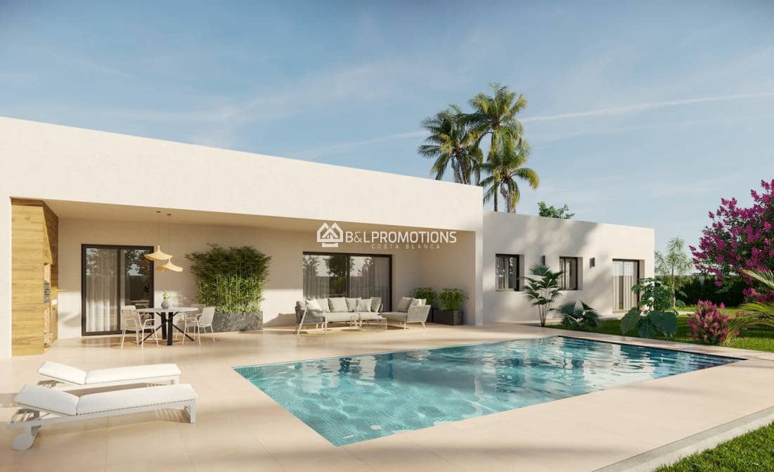 3 quarto Moradia para venda em La Romana com piscina garagem - 442 000 € (Ref: 9873513)