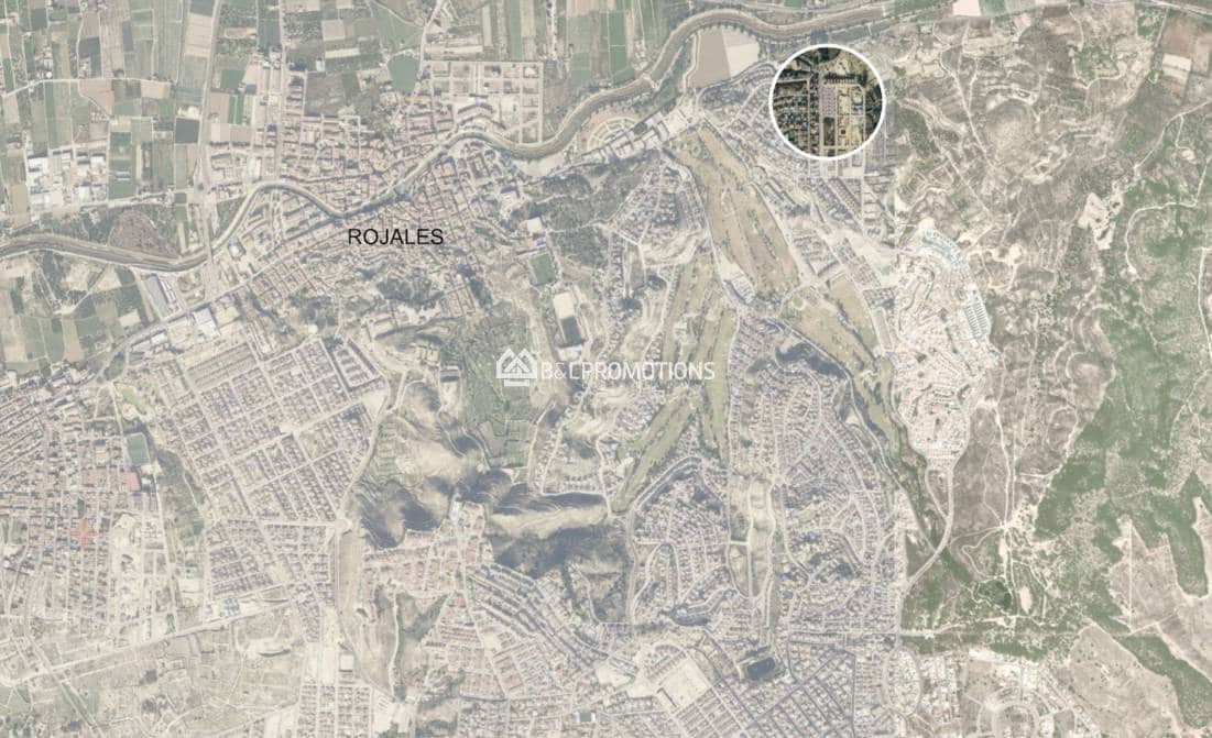 3 sypialnia Willa na sprzedaż w Ciudad Quesada z basenem garażem - 550 000 € (Ref: 9969076)