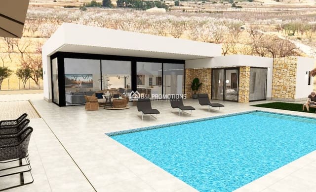 3 soverom Villa til salgs i La Romana med svømmebasseng garasje - € 461 000 (Ref: 9971746)