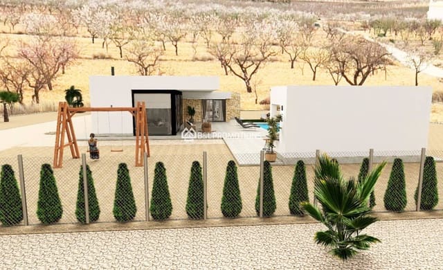 3 soverom Villa til salgs i La Romana med svømmebasseng garasje - € 461 000 (Ref: 9971746)
