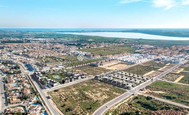 3 slaapkamer Villa te koop in Ciudad Quesada, Rojales met zwembad garage - € 549.000 (Ref: 9999412)