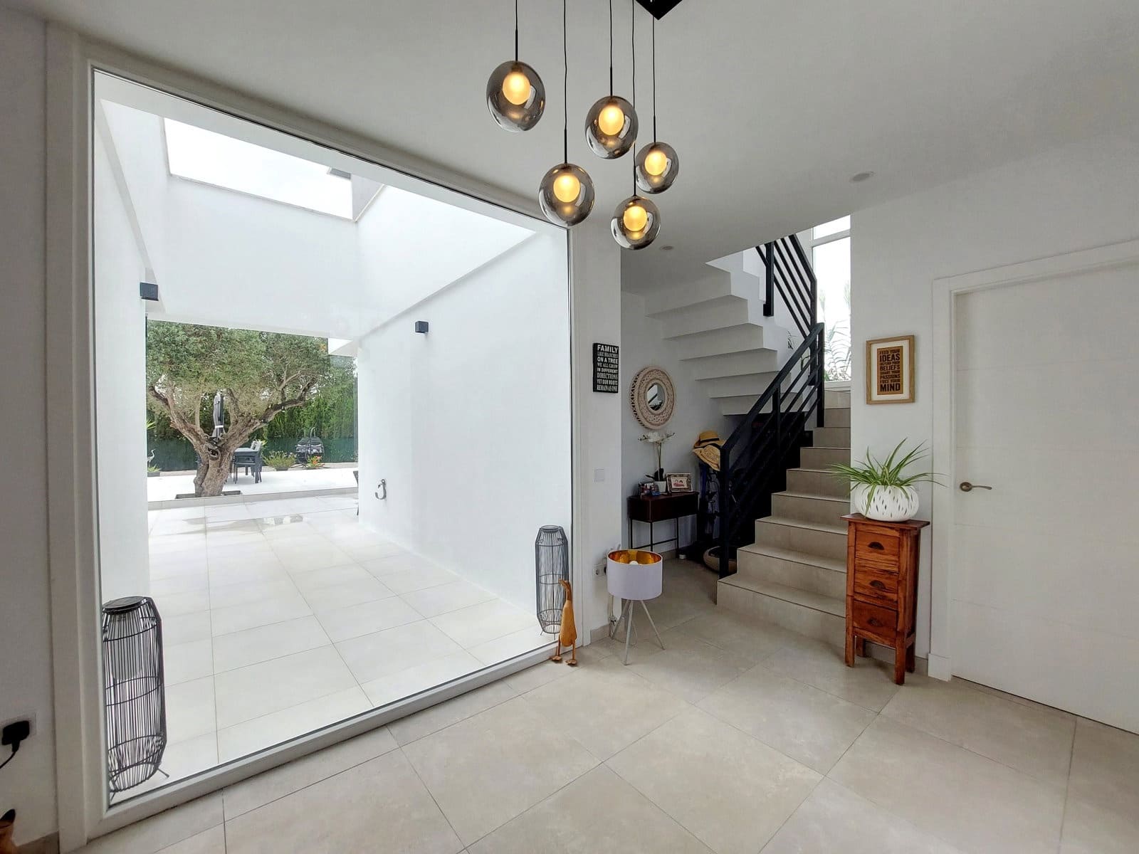 3 slaapkamer Villa te koop in Chiclana de la Frontera met zwembad garage - € 1.300.000 (Ref: 10091394)