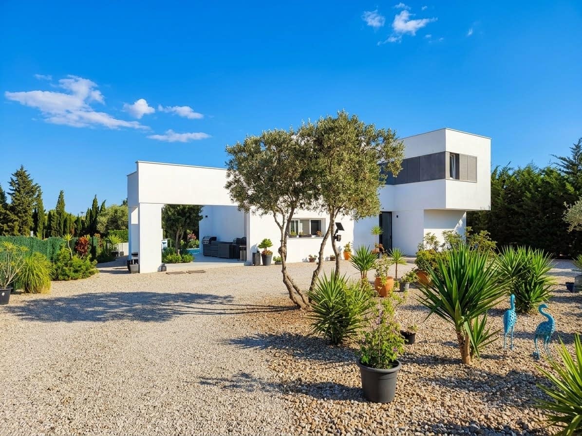 3 slaapkamer Villa te koop in Chiclana de la Frontera met zwembad garage - € 1.300.000 (Ref: 10091394)