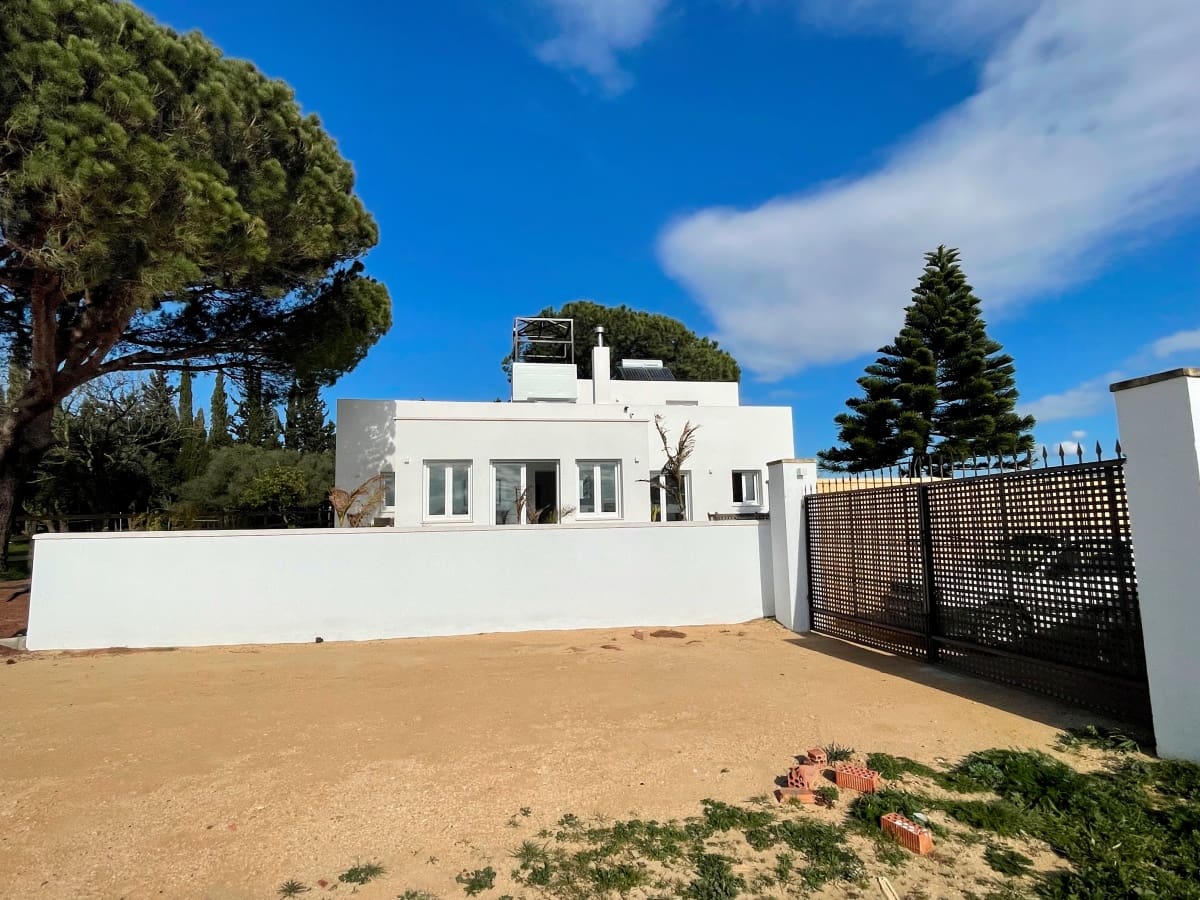 2 soveværelse Villa til salg i Chiclana de la Frontera med swimmingpool - € 490.000 (Ref: 7430799)
