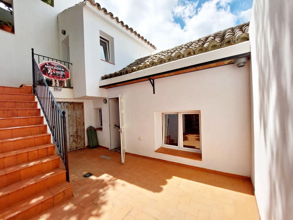 5 soveværelse Byhus til salg i Alcala de los Gazules - € 349.995 (Ref: 8271847)