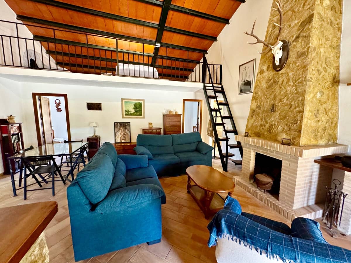 4 soveværelse Finca/Landehus til salg i Alcala de los Gazules med garage - € 590.000 (Ref: 8370380)