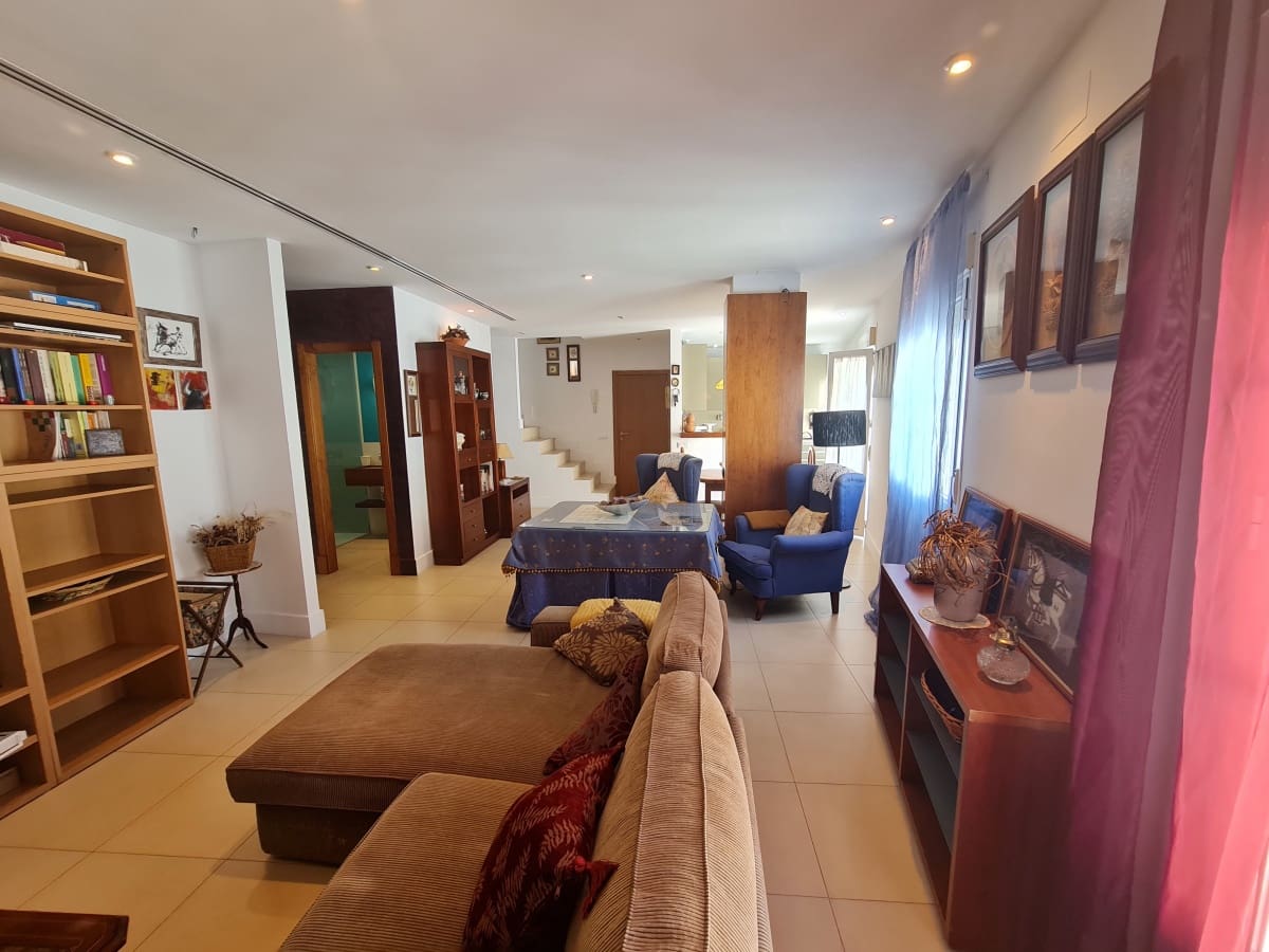 3 soveværelse Lejlighed til salg i Medina-Sidonia med garage - € 265.000 (Ref: 8383578)