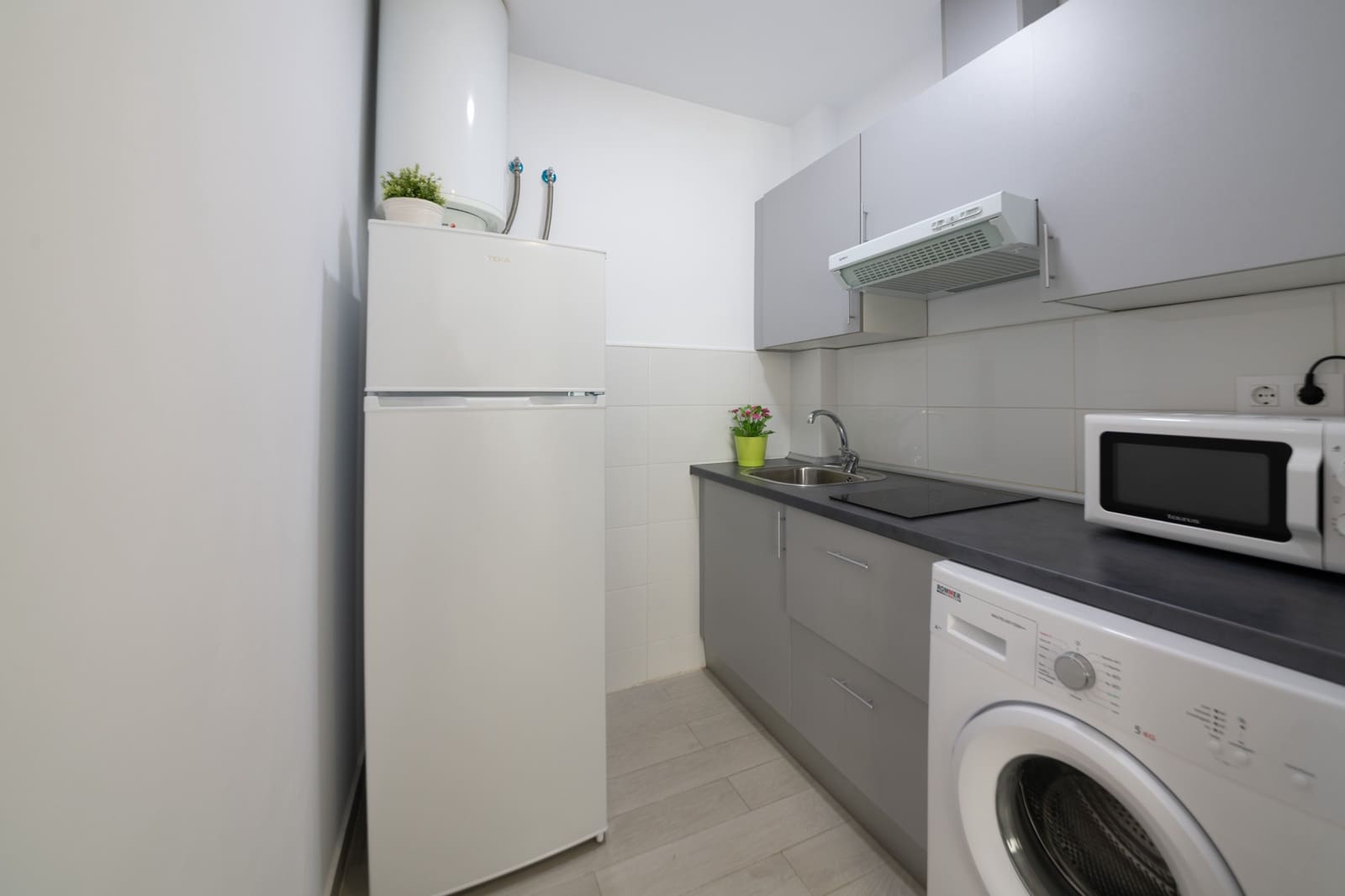 10 soveværelse Byhus til salg i Conil de la Frontera - € 1.550.000 (Ref: 8418968)