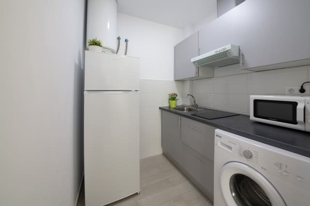 10 bedroom Townhouse for sale in Conil de la Frontera - € 1,550,000 (Ref: 8418968)